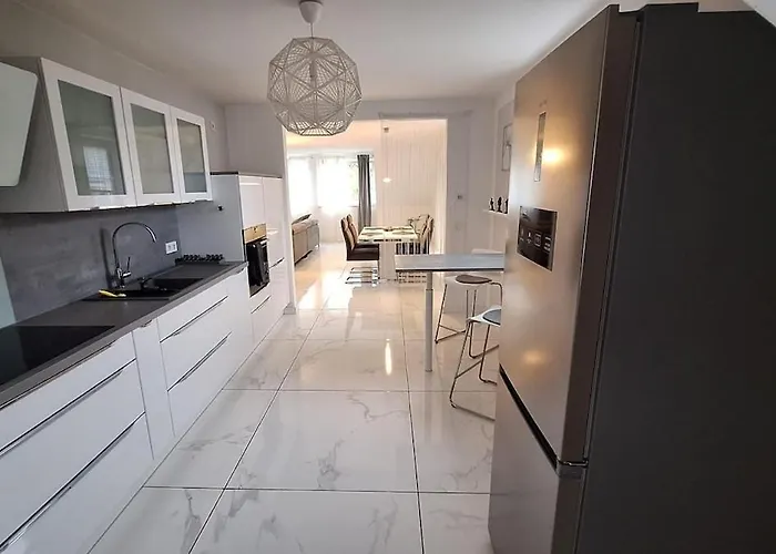 Modern Near Airport Neuss